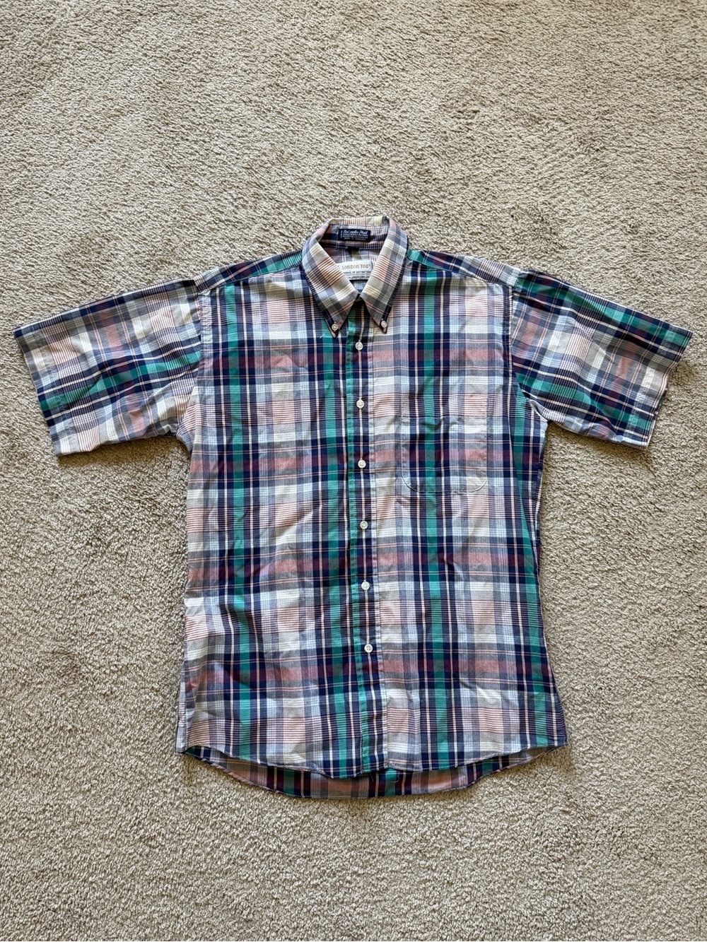 VTG ~ 1980s ~ London Fog ~ Nor'easter Plaid Button Down Shirt ~ Size M